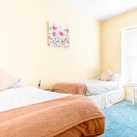 Upper Church Road Apartment Bristol